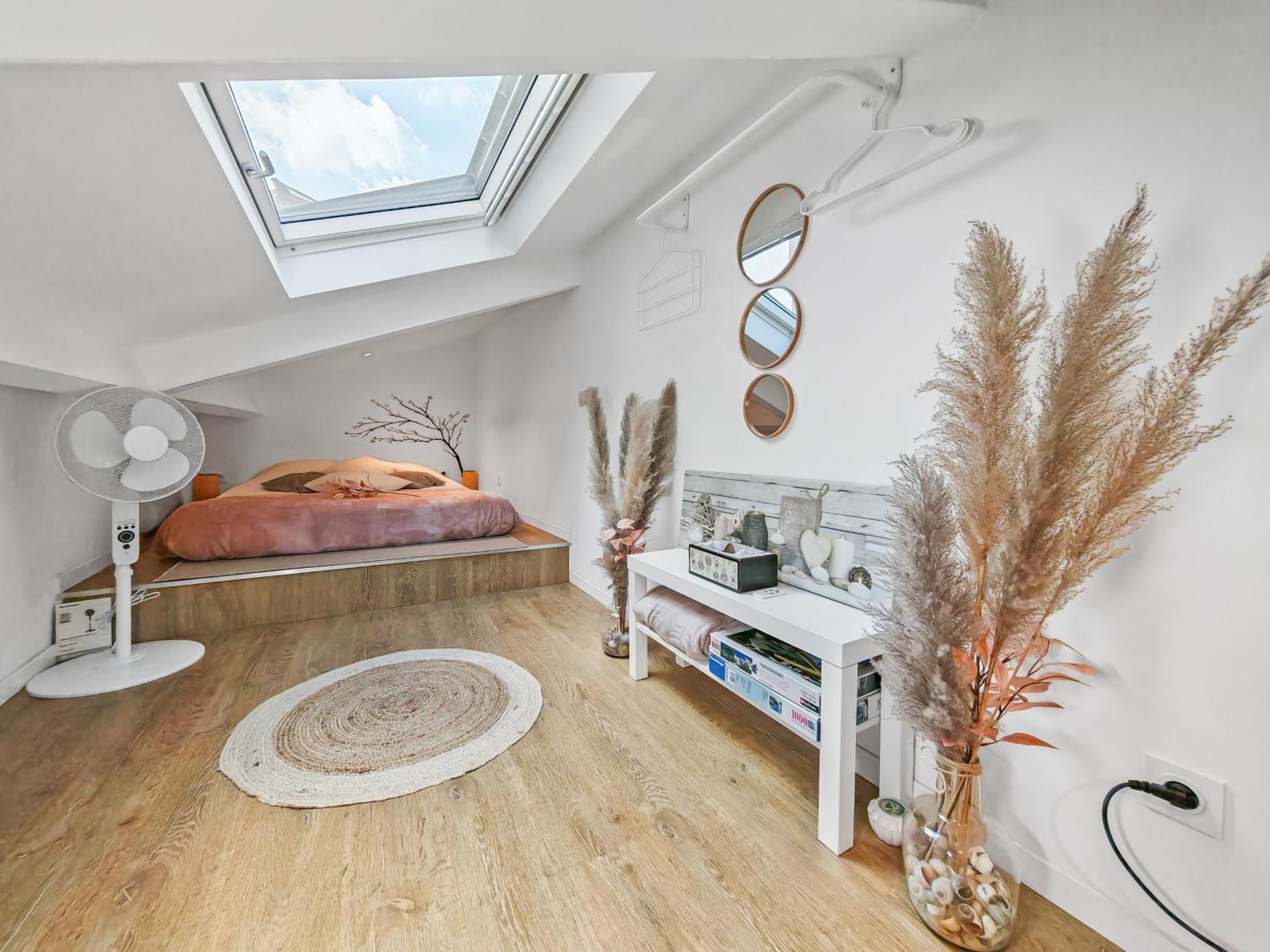 Loft Duplex A 2 Min De Paris - Parking Gratuit Apartment Le Pre-Saint-Gervais Ngoại thất bức ảnh